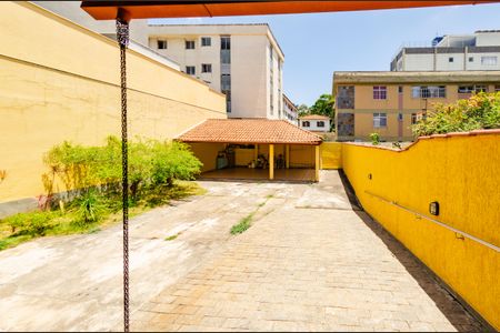 Casa à venda com 345m², 5 quartos e 6 vagasÁrea externa