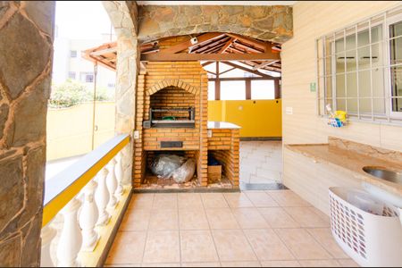 Casa à venda com 345m², 5 quartos e 6 vagasÁrea de serviço