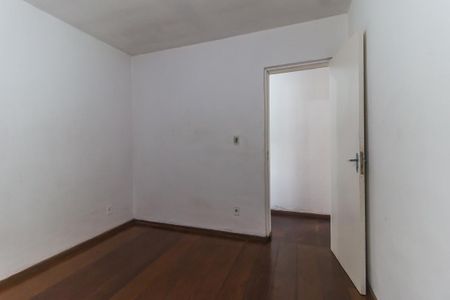Casa para alugar com 250m², 3 quartos e 3 vagas Casa para alugar com 250m², 3 quartos e 3 vagasQuarto 1