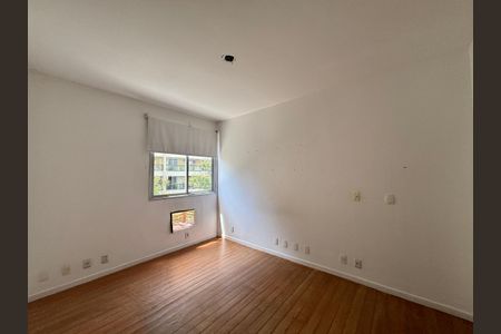 Apartamento à venda com 78m², 2 quartos e 2 vagas Apartamento à venda com 78m², 2 quartos e 2 vagasSuite