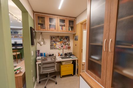 Apartamento para alugar com 93m², 2 quartos e 2 vagas Apartamento para alugar com 93m², 2 quartos e 2 vagasEscritório