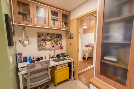 Apartamento para alugar com 93m², 2 quartos e 2 vagas Apartamento para alugar com 93m², 2 quartos e 2 vagasEscritório