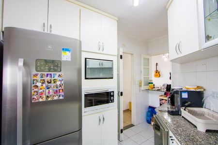 Apartamento à venda com 60m², 2 quartos e 1 vaga Apartamento à venda com 60m², 2 quartos e 1 vagaCozinha