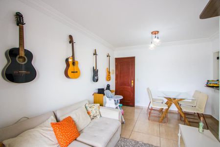Apartamento à venda com 60m², 2 quartos e 1 vaga Apartamento à venda com 60m², 2 quartos e 1 vagaSala