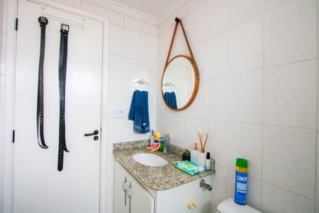Apartamento à venda com 60m², 2 quartos e 1 vaga Apartamento à venda com 60m², 2 quartos e 1 vagaBanheiro