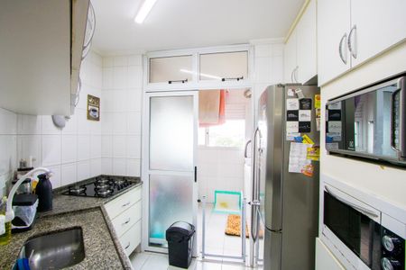 Apartamento à venda com 60m², 2 quartos e 1 vaga Apartamento à venda com 60m², 2 quartos e 1 vagaCozinha