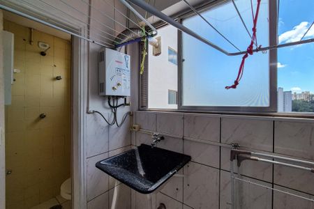 Apartamento à venda com 79m², 3 quartos e 1 vagaÁrea de Serviço