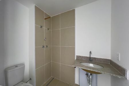 Studio à venda com 28m², 1 quarto e sem vaga Studio à venda com 28m², 1 quarto e sem vagaBanheiro