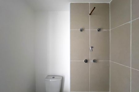 Studio à venda com 28m², 1 quarto e sem vaga Studio à venda com 28m², 1 quarto e sem vagaBanheiro