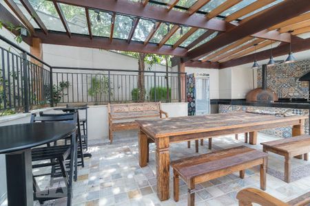 Apartamento à venda com 96m², 2 quartos e 2 vagas Apartamento à venda com 96m², 2 quartos e 2 vagasChurrasqueira