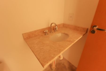 Apartamento à venda com 85m², 3 quartos e 1 vaga Apartamento à venda com 85m², 3 quartos e 1 vagaBanheiro