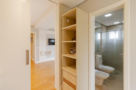 Apartamento para alugar com 290m², 2 quartos e 4 vagas Apartamento para alugar com 290m², 2 quartos e 4 vagasBanheiro