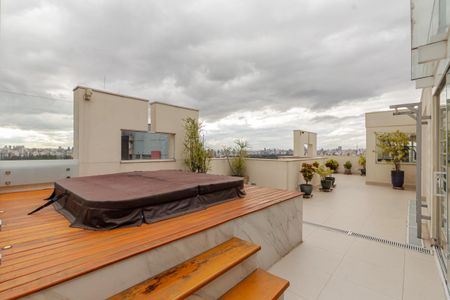 Apartamento para alugar com 290m², 2 quartos e 4 vagas Apartamento para alugar com 290m², 2 quartos e 4 vagasVaranda Sala