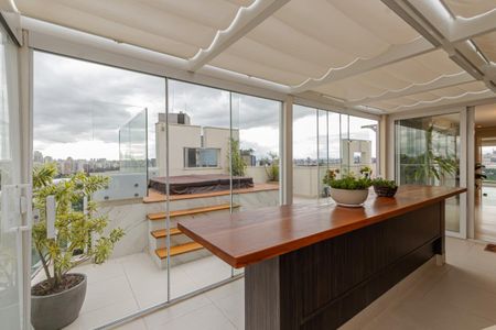 Apartamento para alugar com 290m², 2 quartos e 4 vagas Apartamento para alugar com 290m², 2 quartos e 4 vagasVaranda Sala