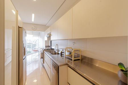 Apartamento para alugar com 290m², 2 quartos e 4 vagas Apartamento para alugar com 290m², 2 quartos e 4 vagasCozinha