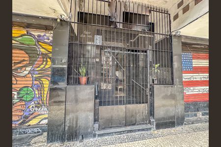 Apartamento à venda com 70m², 2 quartos e sem vagaFachada