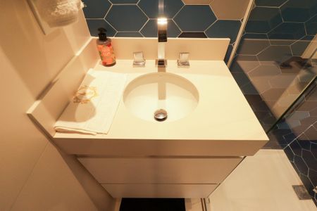 Apartamento para alugar com 67m², 2 quartos e 1 vaga Apartamento para alugar com 67m², 2 quartos e 1 vagaBanheiro Social