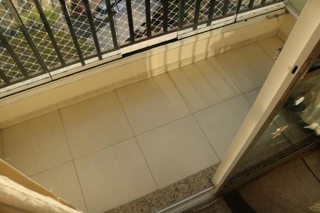 Varanda de apartamento à venda com 2 quartos, 48m² em Vila Anastácio, São Paulo