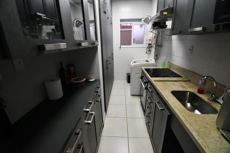 Apartamento à venda com 144m², 2 quartos e 2 vagasCozinha
