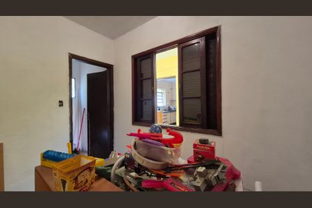 Casa à venda com 163m², 2 quartos e 6 vagasQuarto de serviço