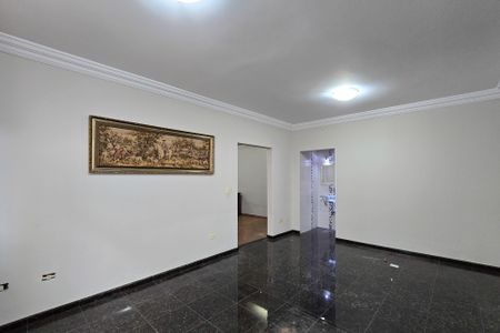 Casa à venda com 315m², 4 quartos e 2 vagasSala de Jantar