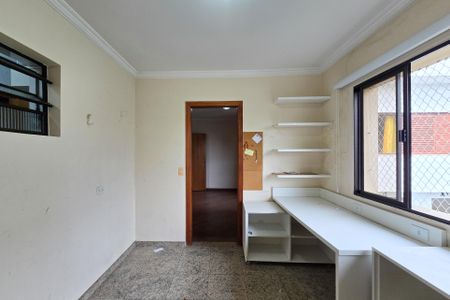 Casa à venda com 315m², 4 quartos e 2 vagasEscritório - Quarto 2