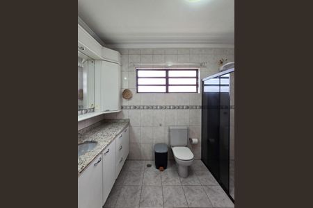 Casa à venda com 315m², 4 quartos e 2 vagasBanheiro Social