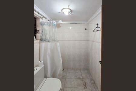 Casa à venda com 315m², 4 quartos e 2 vagasBanheiro de serviço