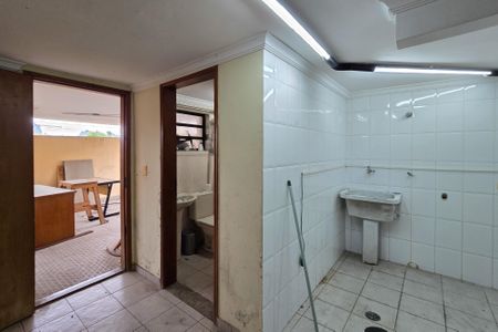 Casa à venda com 315m², 4 quartos e 2 vagasÁrea de Serviço