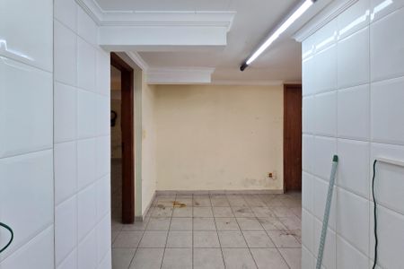 Casa à venda com 315m², 4 quartos e 2 vagasÁrea de Serviço