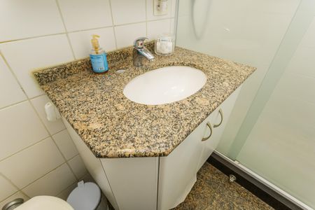 Apartamento à venda com 125m², 3 quartos e 3 vagas Apartamento à venda com 125m², 3 quartos e 3 vagasBanheiro Social