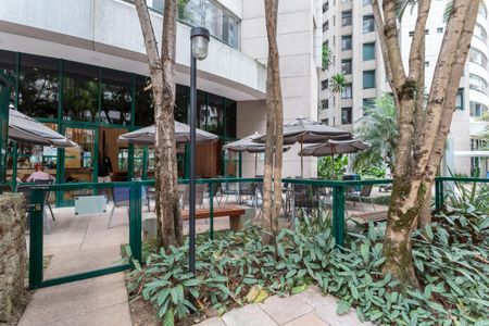 Apartamento à venda com 125m², 3 quartos e 3 vagas Apartamento à venda com 125m², 3 quartos e 3 vagasÁrea comum