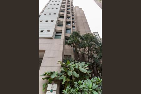 Apartamento à venda com 125m², 3 quartos e 3 vagas Apartamento à venda com 125m², 3 quartos e 3 vagasFachada do bloco