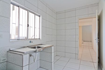 Cozinha de casa para alugar com 3 quartos, 200m² em Parque Peruche, São Paulo