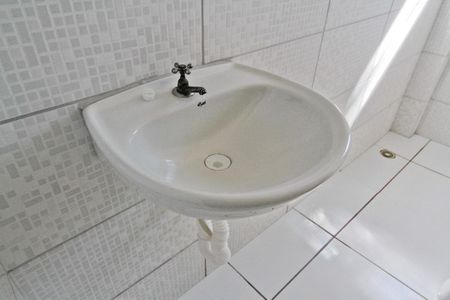 Banheiro 1 de casa para alugar com 3 quartos, 200m² em Parque Peruche, São Paulo