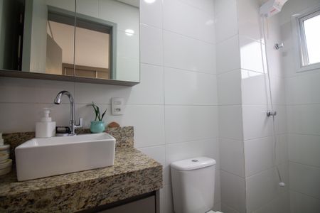 Banheiro da Suíte de apartamento à venda com 1 quarto, 26m² em Chácara Santo Antônio (zona Sul), São Paulo