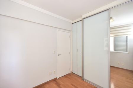 Apartamento à venda com 103m², 2 quartos e 2 vagasQuarto