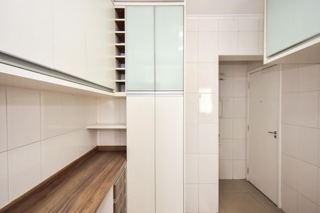 Apartamento à venda com 103m², 2 quartos e 2 vagasCozinha