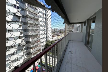 Apartamento à venda com 75m², 2 quartos e 1 vagaVaranda da Sala