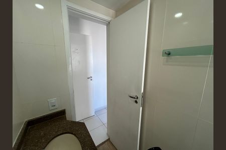Apartamento à venda com 75m², 2 quartos e 1 vagaBanheiro da Suíte