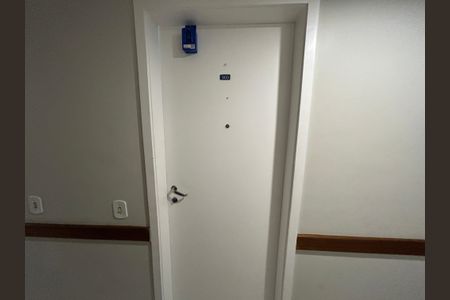 Apartamento à venda com 75m², 2 quartos e 1 vagaLockbox