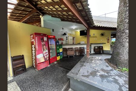 Apartamento à venda com 75m², 2 quartos e 1 vagaÁrea comum