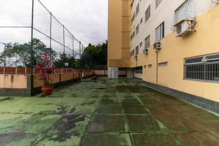 Apartamento à venda com 79m², 2 quartos e 1 vagaÁrea comum