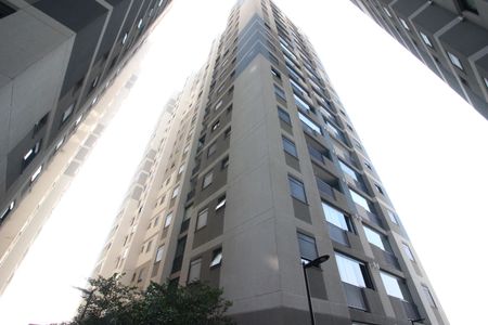 Apartamento para alugar com 49m², 2 quartos e 1 vagaÁrea comum - Fachada