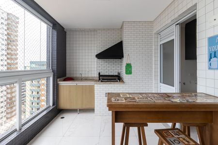 Apartamento para alugar com 116m², 3 quartos e 2 vagasVaranda