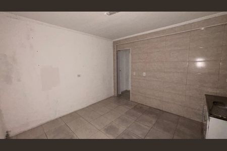 Casa para alugar com 40m², 1 quarto e sem vaga Casa para alugar com 40m², 1 quarto e sem vagaCozinha