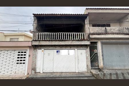 Casa para alugar com 40m², 1 quarto e sem vaga Casa para alugar com 40m², 1 quarto e sem vagaFachada