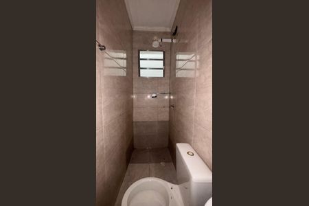 Casa para alugar com 40m², 1 quarto e sem vaga Casa para alugar com 40m², 1 quarto e sem vagaBanheiro