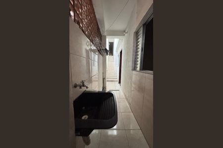 Casa para alugar com 40m², 1 quarto e sem vaga Casa para alugar com 40m², 1 quarto e sem vagaÁrea de Serviço