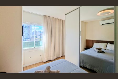 Suíte de apartamento para alugar com 1 quarto, 65m² em Funcionários, Belo Horizonte